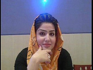 Aantrekkelijke Pakistaanse hijab sletterige kuikens praten met betrekking coddle Arabische moslimpaki -seks in Hindustani bij S
