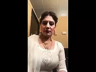 Pakistan Drama Low-spirited Dame Chunky Tit
